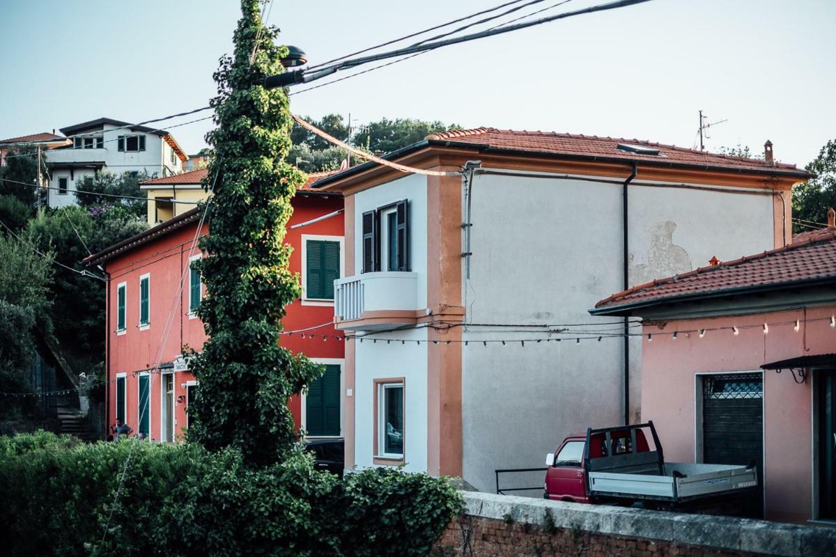 فيلا La Maison Golfo Dei Poeti ليريسي المظهر الخارجي الصورة